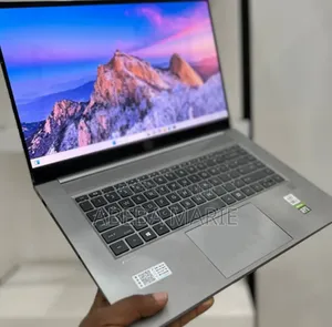 Photo - New Laptop HP ZBook 15 16GB Intel Core I7 SSD 1T