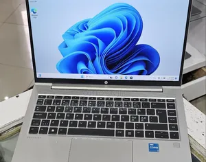 Photo - New Laptop HP ProBook 430 16GB Intel Core I3 SSD 256GB