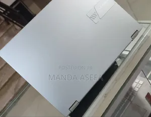 New Laptop Asus 16GB AMD Ryzen 7 SSD 1T