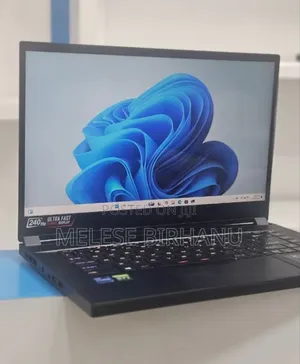 New Laptop MSI GS66 Stealth 10UG 16GB Intel Core I7 SSD 1T