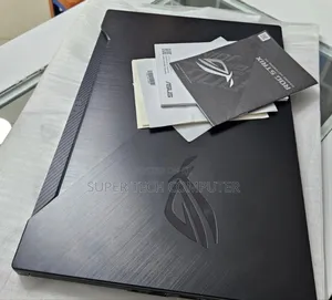 New Laptop Asus ROG Zephyrus G15 16GB AMD Ryzen 7 SSD 512GB
