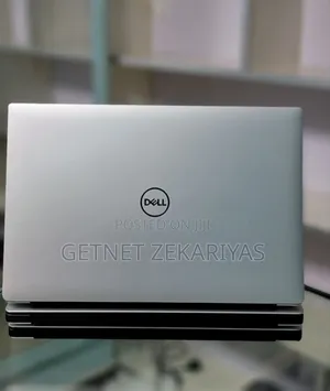 New Laptop Dell Precision 15 5520 32GB Intel Core I7 SSD 512GB