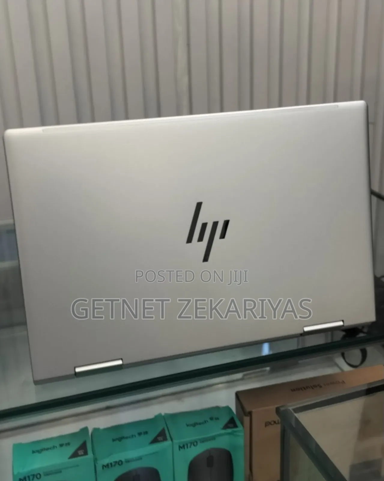 New Laptop HP Envy X360 8GB Intel Core I5 SSD 512GB