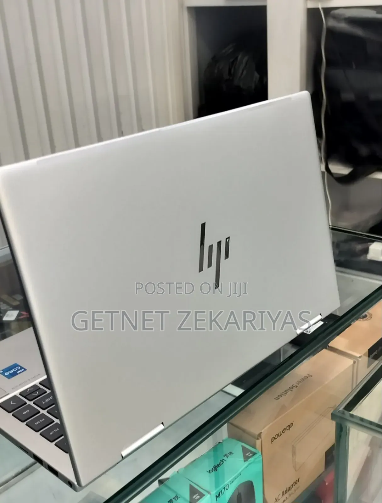 New Laptop HP Envy X360 8GB Intel Core I5 SSD 512GB