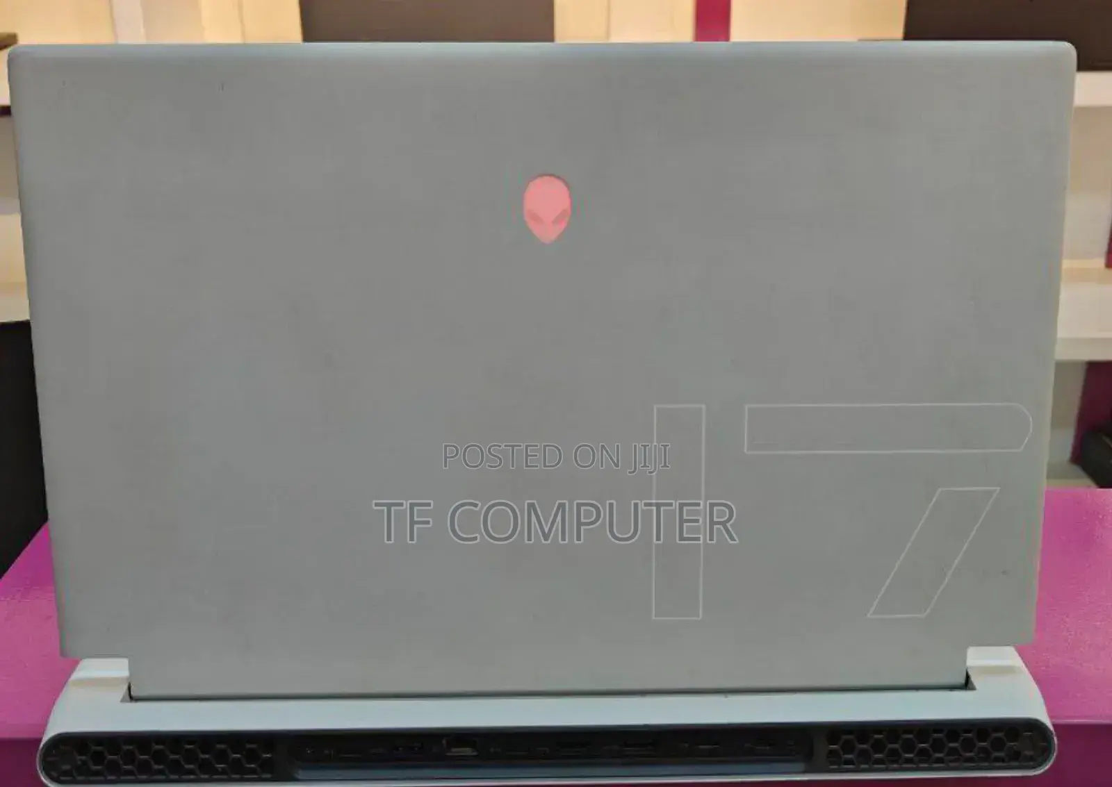 New Laptop Alienware M17x R2 16GB Intel Core I7 SSD 512GB