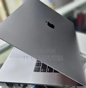 New Laptop Apple MacBook Pro 2019 16GB Intel Core I9 SSD 1T