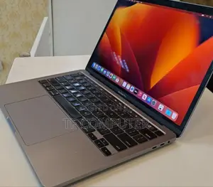 New Laptop Apple MacBook Pro 2020 16GB Intel Core I5 SSD 512GB