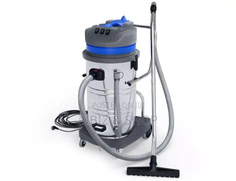 Industrial Vacuum Cleaner