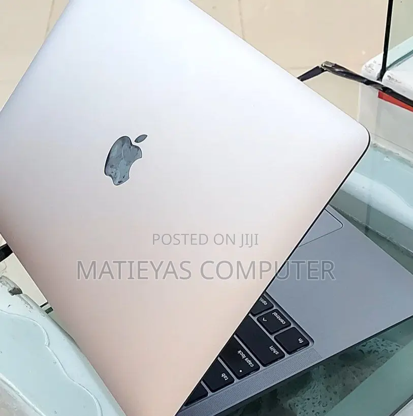 New Laptop Apple MacBook Air 2020 16GB Intel Core I7 SSD 512GB