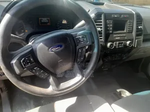 Ford F-150 2017 Matt Black