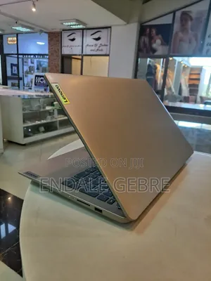 New Laptop Lenovo Ideapad 3 8GB Intel Core I3 SSD 256GB