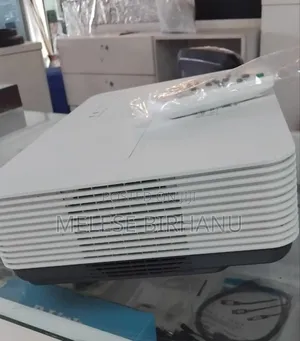 SONY DX-220 Model Projector