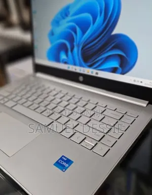 New Laptop HP Stream Notebook 8GB Intel Core I5 SSD 512GB