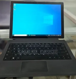 New Laptop Microsoft Surface Pro 5 8GB Intel Core I5 SSD 256GB