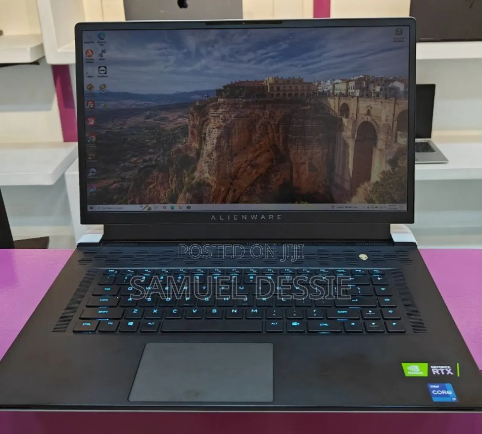 New Laptop Alienware M17x R2 16GB Intel Core I7 SSD 512GB