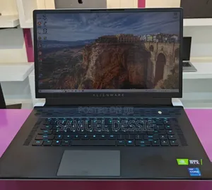 New Laptop Alienware M17x R2 16GB Intel Core I7 SSD 512GB