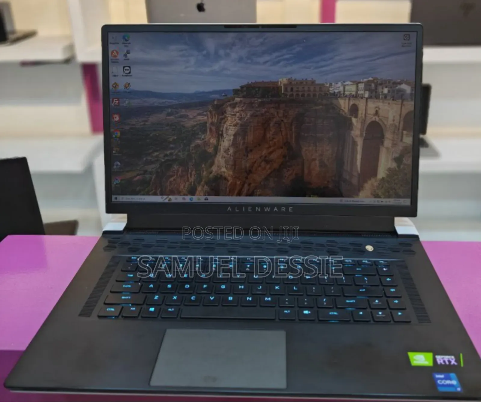 New Laptop Alienware M17x R2 16GB Intel Core I7 SSD 512GB