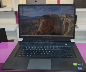 New Laptop Alienware M17x R2 16GB Intel Core I7 SSD 512GB