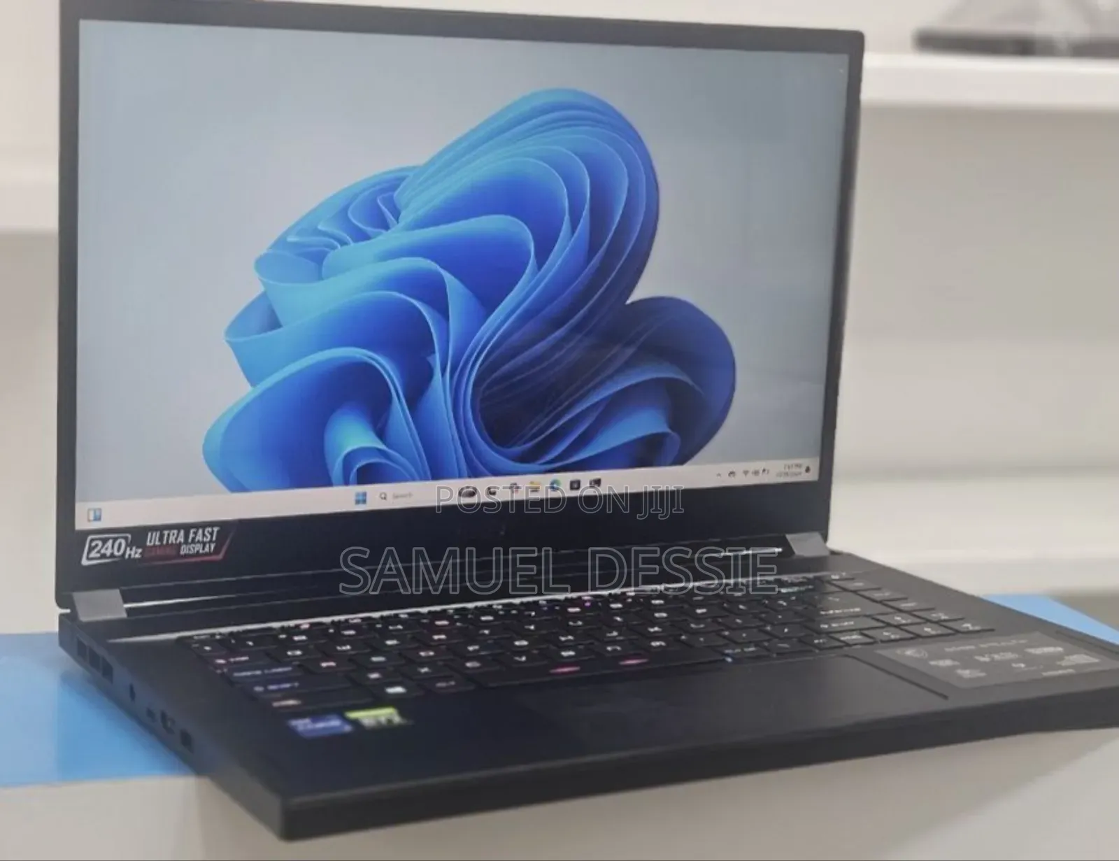 New Laptop MSI GS66 Stealth 10SGS 16GB Intel Core I7 SSD 1T