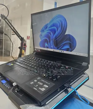 New Laptop MSI GS66 Stealth 10SGS 16GB Intel Core I7 SSD 1T