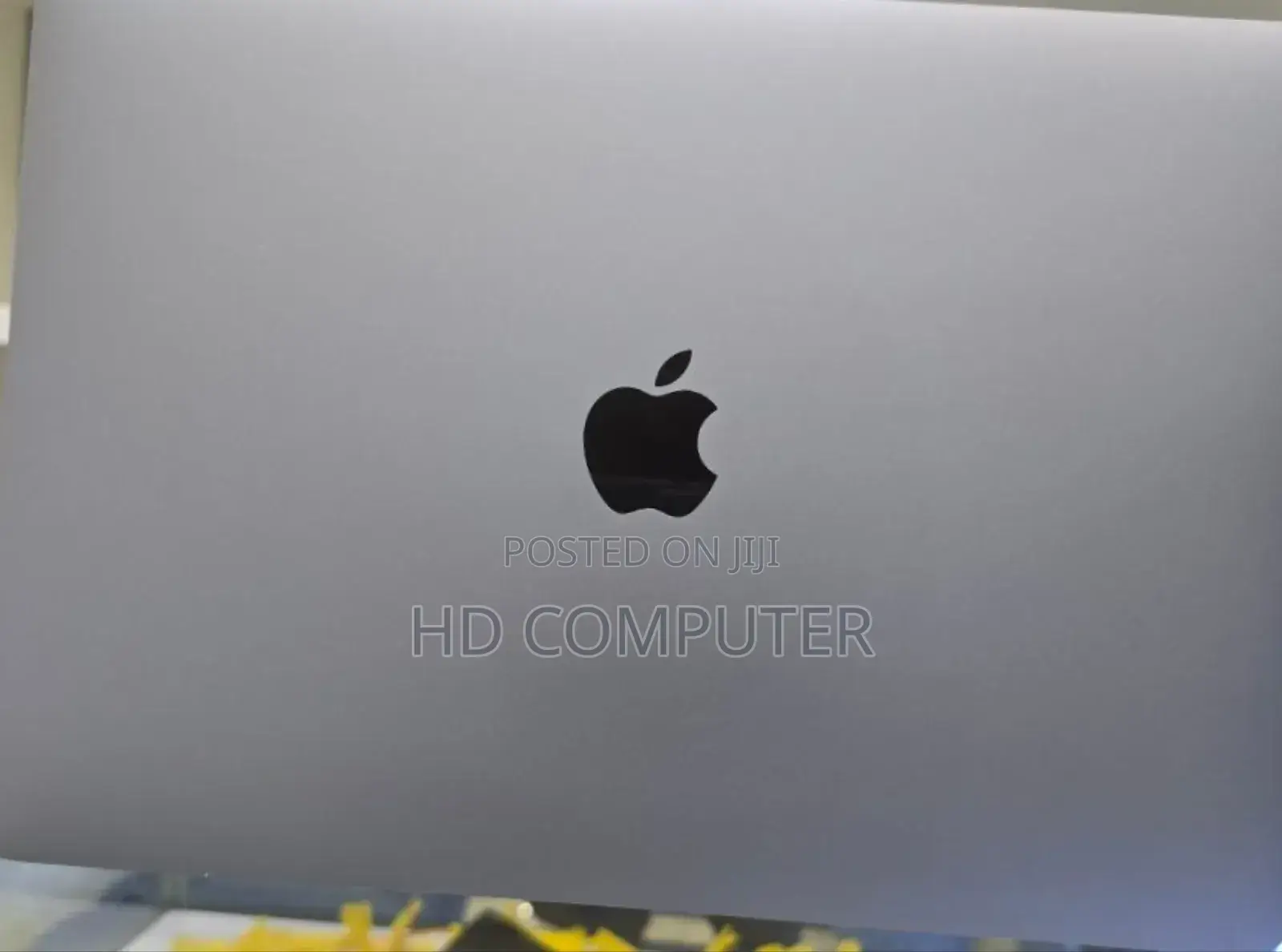 New Laptop Apple MacBook Air 2020 M1 8GB Apple M1 Pro SSD 256GB