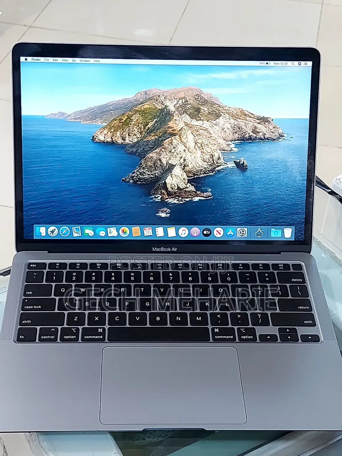 New Laptop Apple MacBook Air 2020 16GB Intel Core I7 SSD 512GB