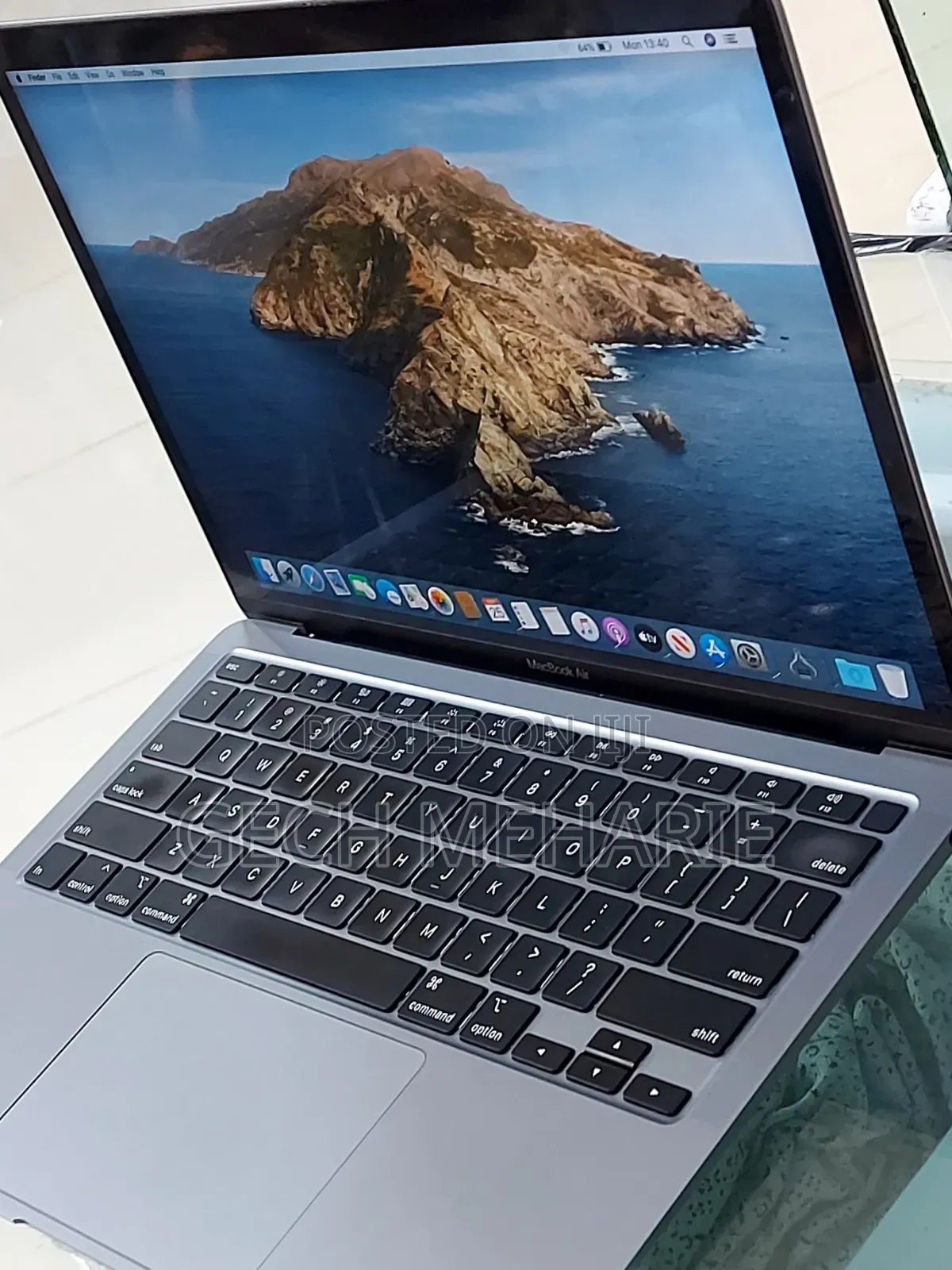 New Laptop Apple MacBook Air 2020 16GB Intel Core I7 SSD 512GB