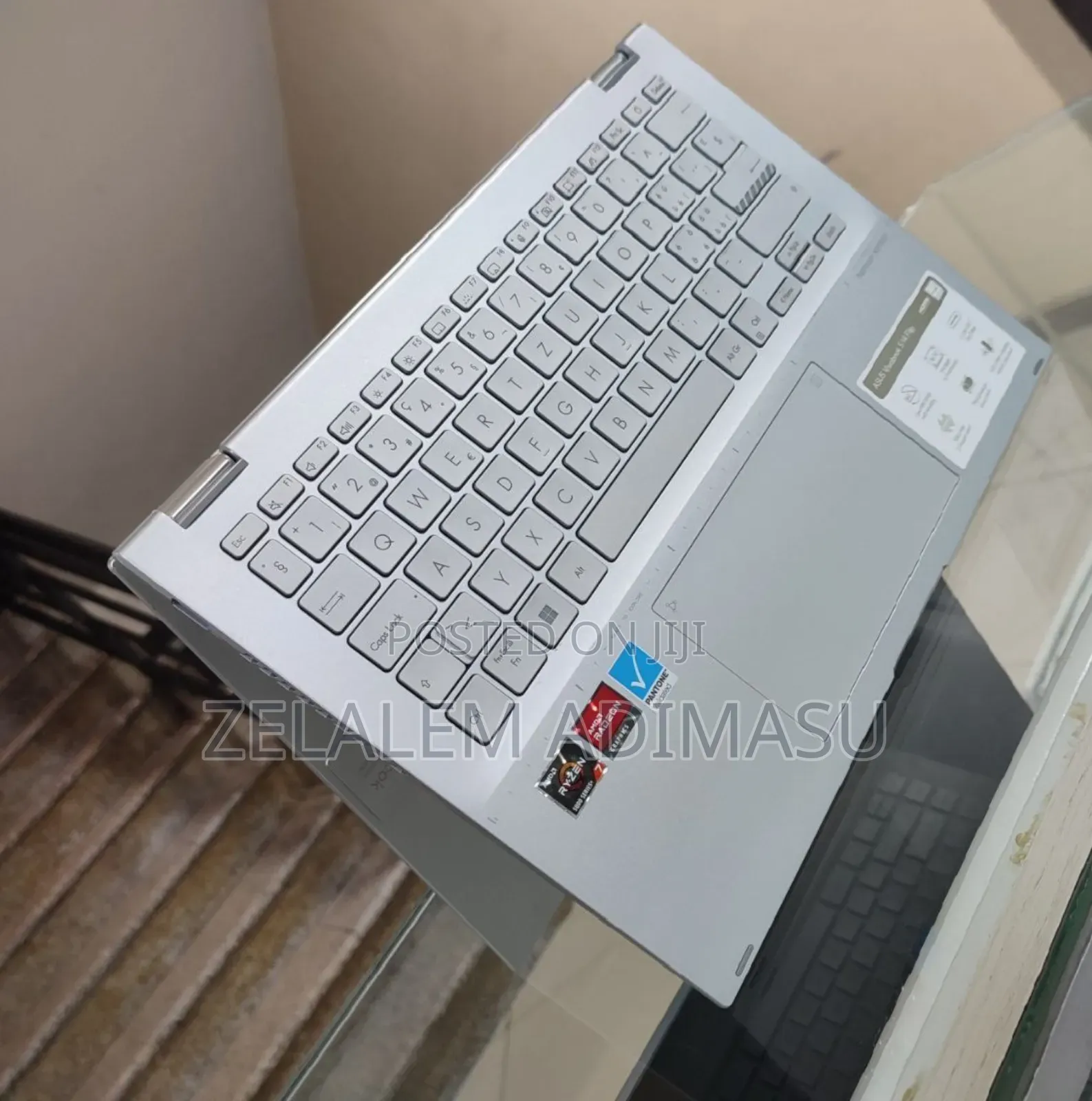 New Laptop Asus Vivobook 16 16GB AMD Ryzen 7 SSD 512GB