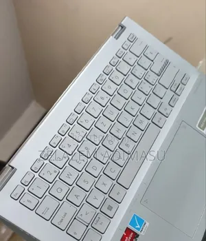 New Laptop Asus Vivobook 16 16GB AMD Ryzen 7 SSD 512GB