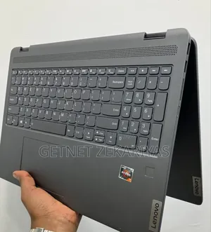 Photo - New Laptop Lenovo Flex 5 16GB AMD Ryzen 7 SSD 1T