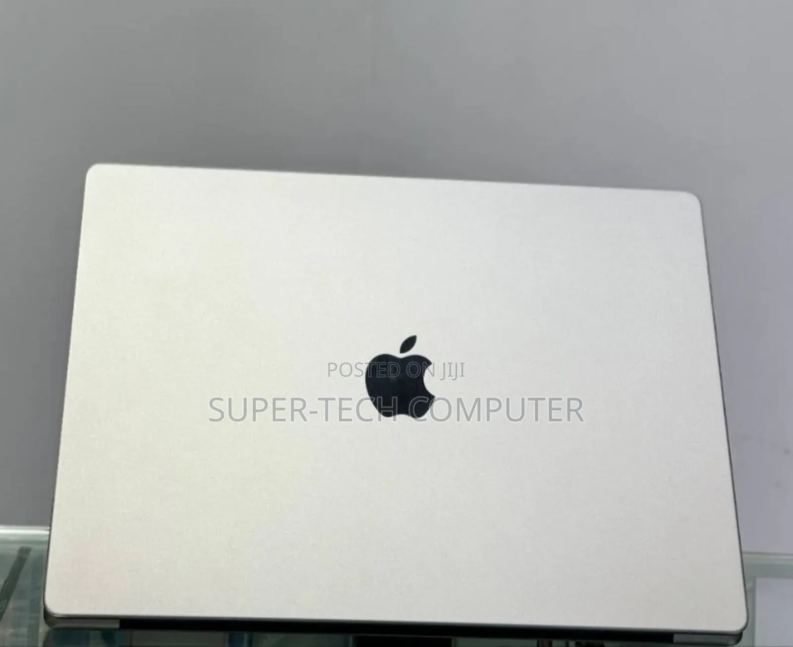 New Laptop Apple MacBook Pro 2021 M1 32GB Apple M1 SSD 2T