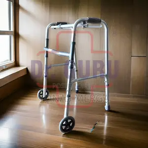 Photo - Height-Adjustable Walkerㄒwalkerㄢwalkerㄉwalker7ㄓwalker