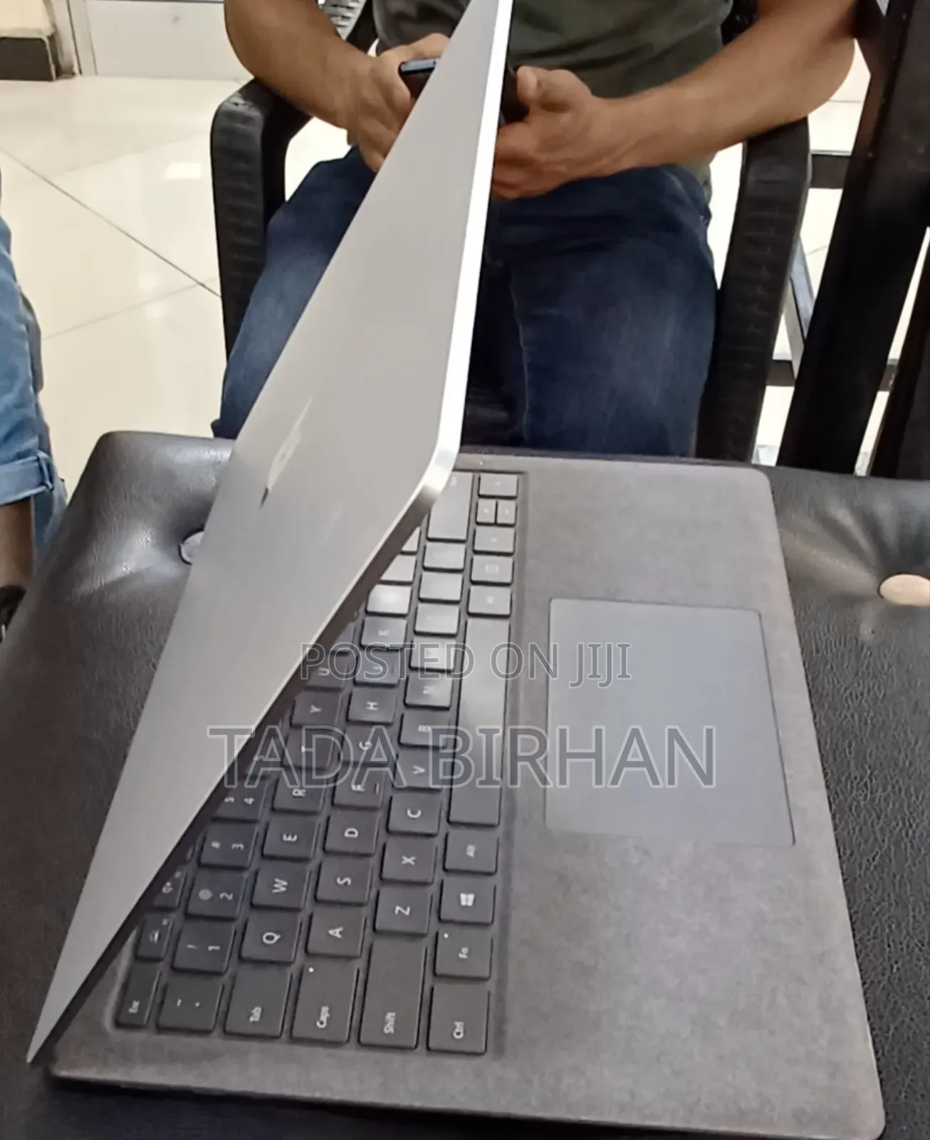 New Laptop Microsoft Surface 16GB Intel Core I7 SSD 512GB