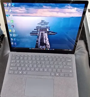 Photo - New Laptop Microsoft Surface 16GB Intel Core I7 SSD 512GB