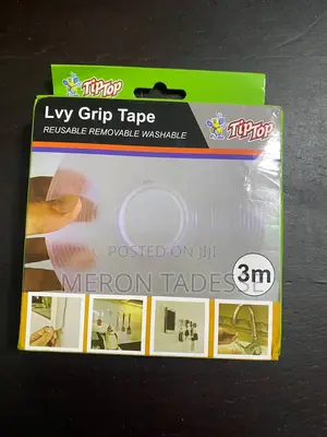 Photo - Photo Frame Tape ፎቶ ፍሬም ለመስቀል ግርግዳ መሰርሰር ለሚያሳቅቃቹ ይህ ፕላስተር!