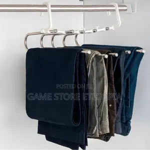 Tired of Digging Through a Mountain of Clothesቦታ ቆጣቢ መስቀያ