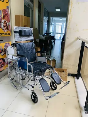 New Toilet Wheelchair3:;4 Flexible Wheelchair3:;4wheelchair