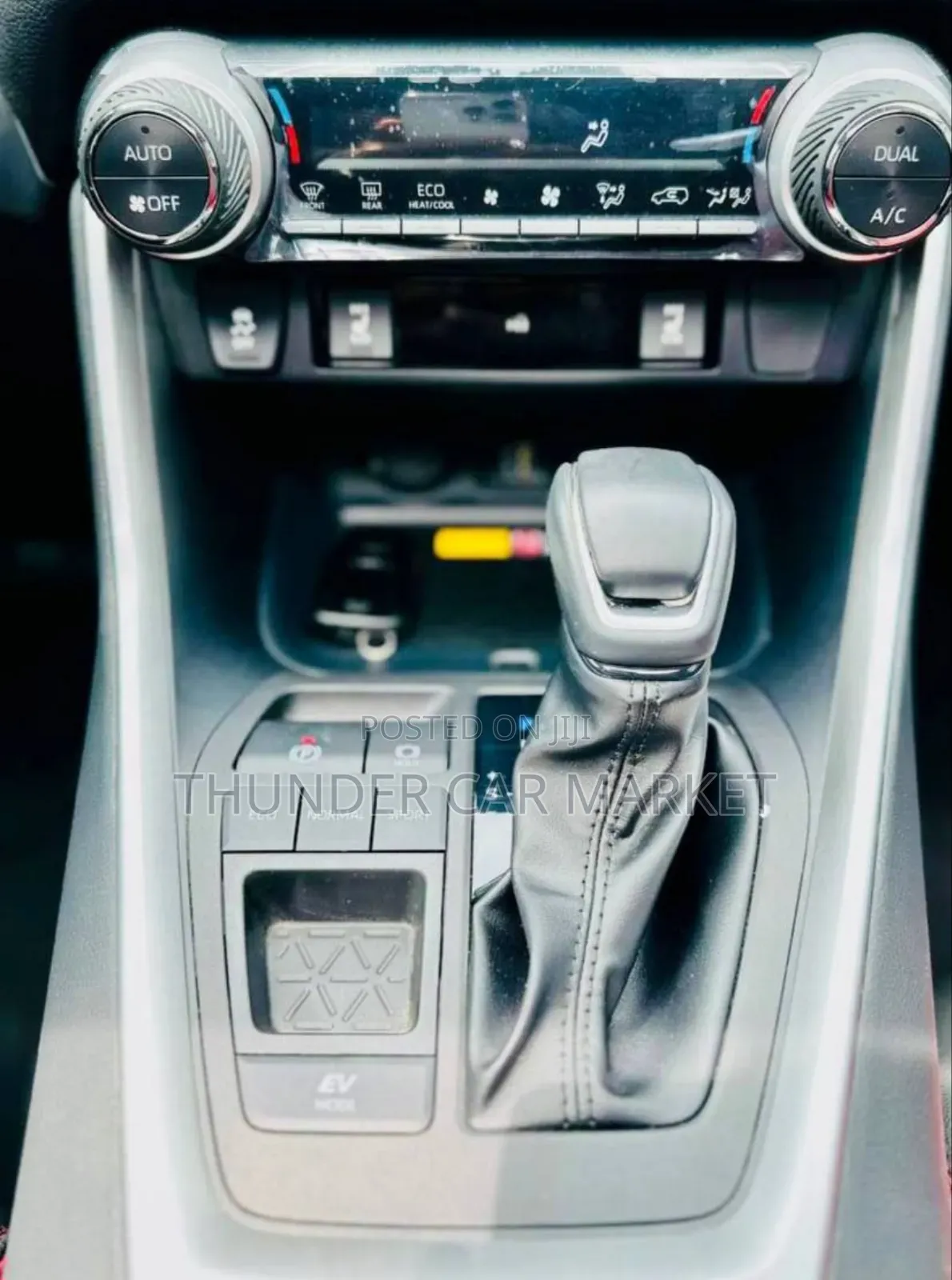 New Toyota RAV4 2024 White