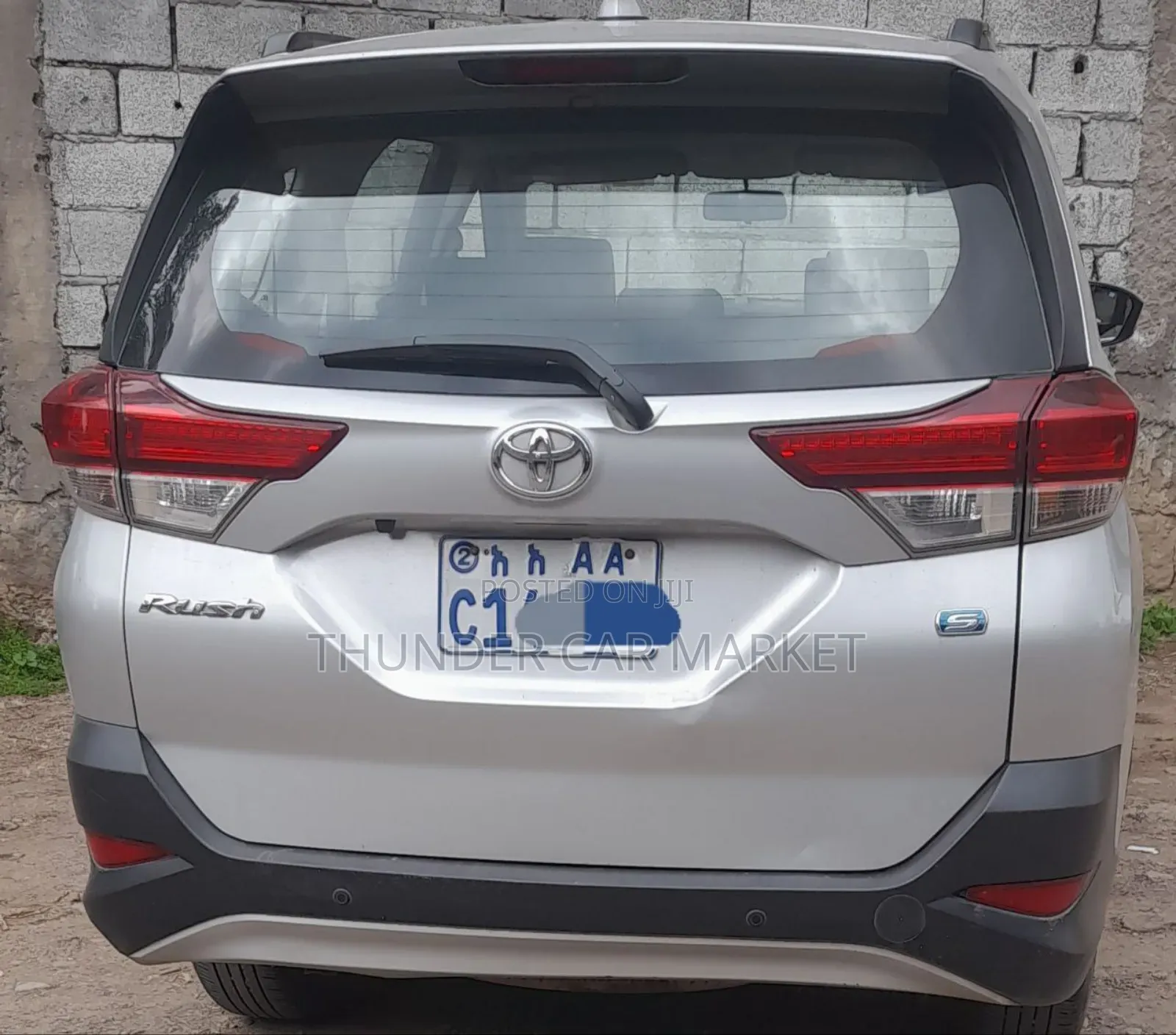 Toyota Rush 2022 Silver