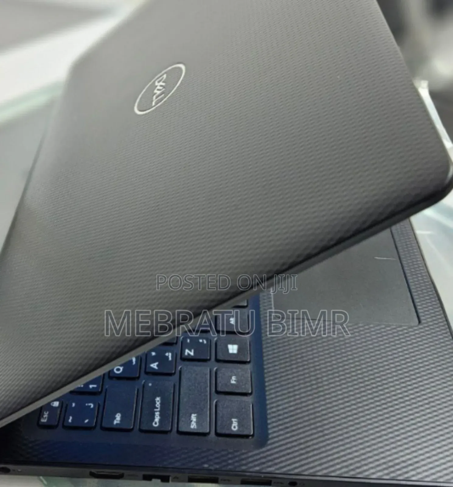 New Laptop Dell Vostro 3560 8GB Intel Core I5 HDD 1T