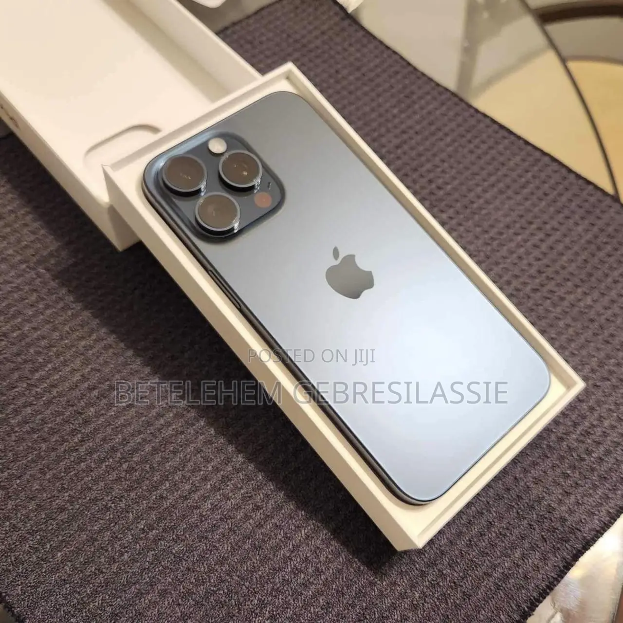 New Apple iPhone 15 Pro Max 256 GB Silver