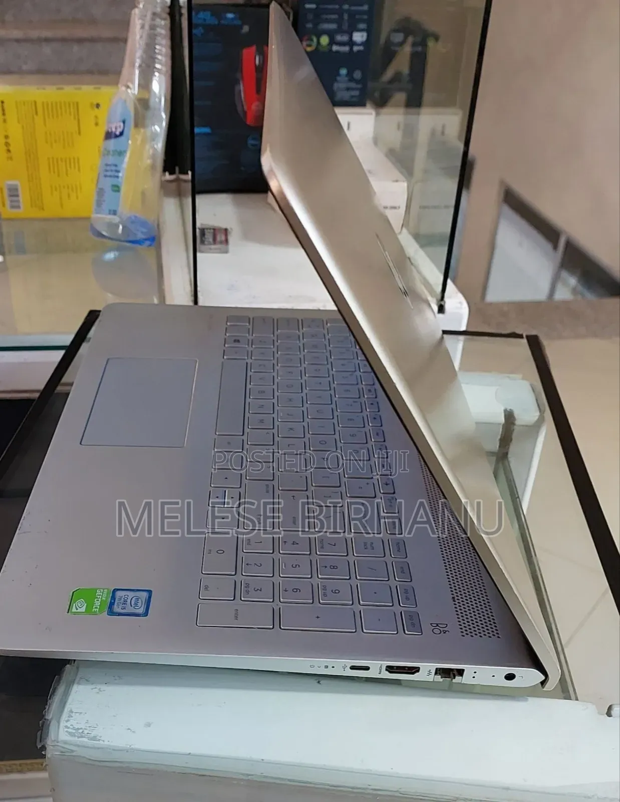 New Laptop HP Pavilion 15 8GB Intel Core I5 SSD 1T