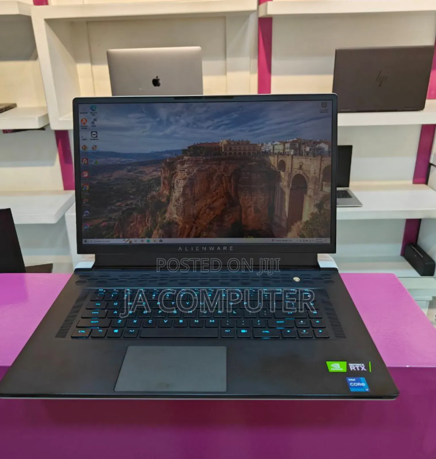 New Laptop Alienware M17x R2 16GB Intel Core I7 SSD 512GB