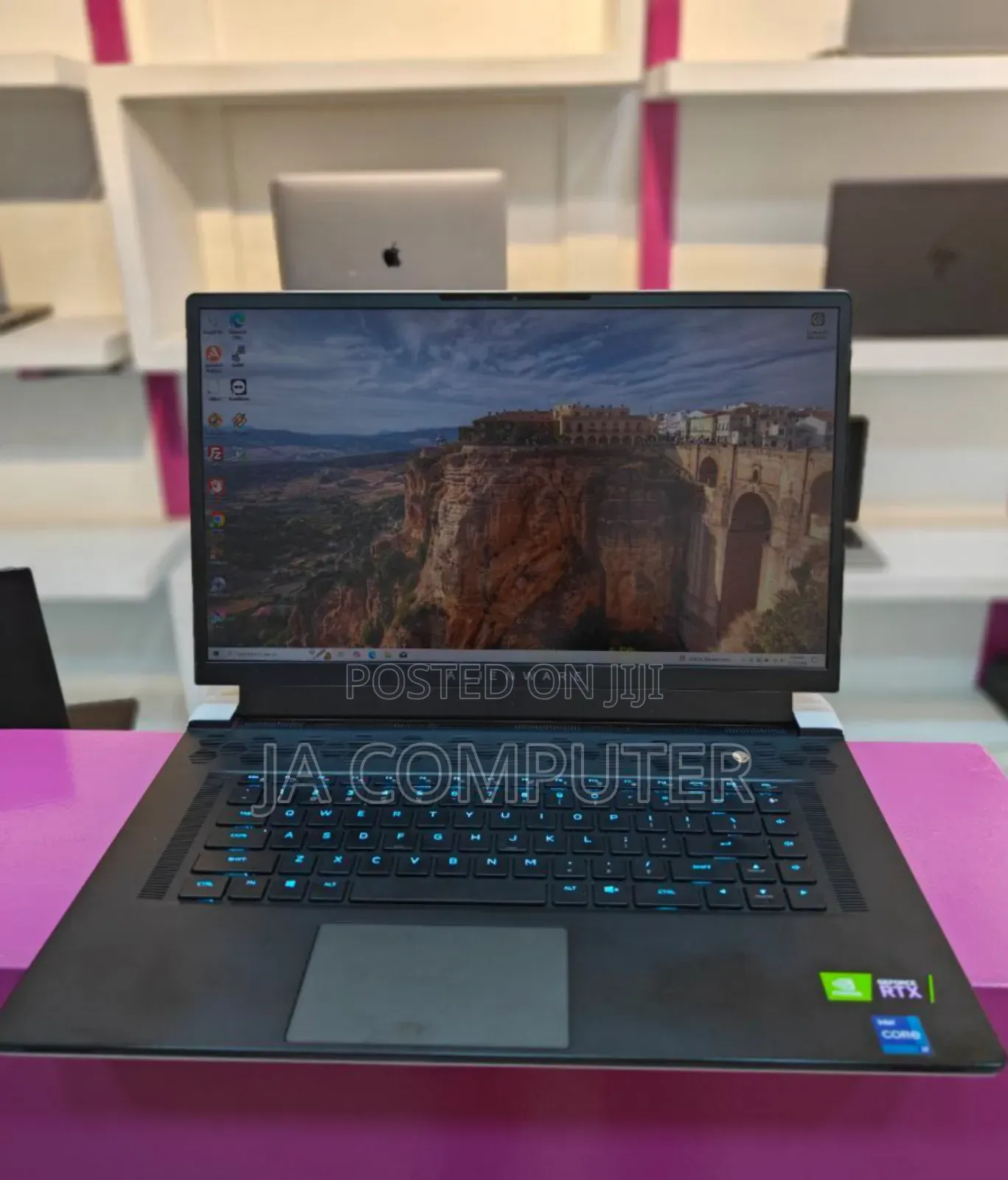 New Laptop Alienware M17x R2 16GB Intel Core I7 SSD 512GB