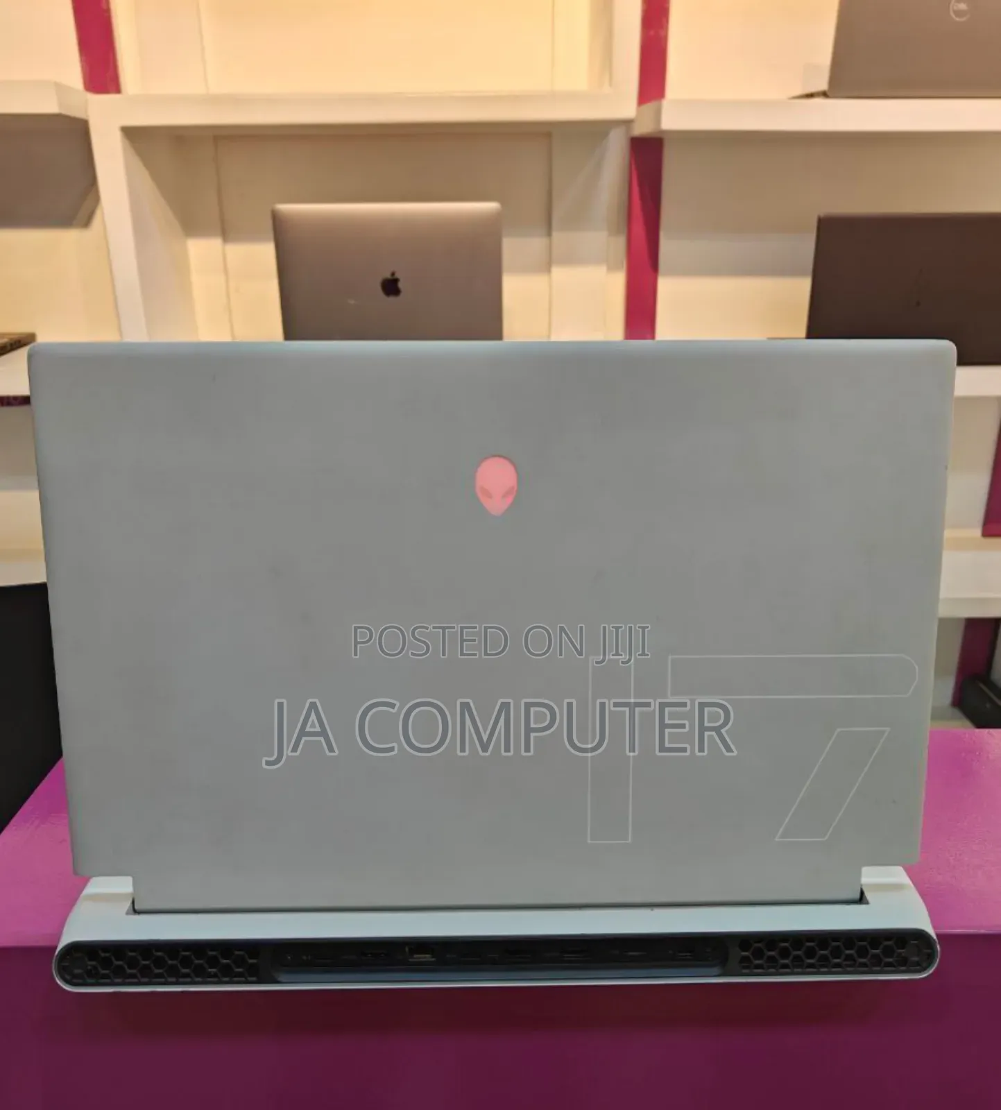 New Laptop Alienware M17x R2 16GB Intel Core I7 SSD 512GB