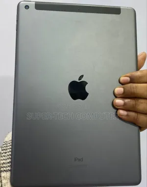 New Apple iPad 10.2 (2021) 64 GB Gray