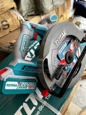 Photo - Rechargeable Circular Saw Total