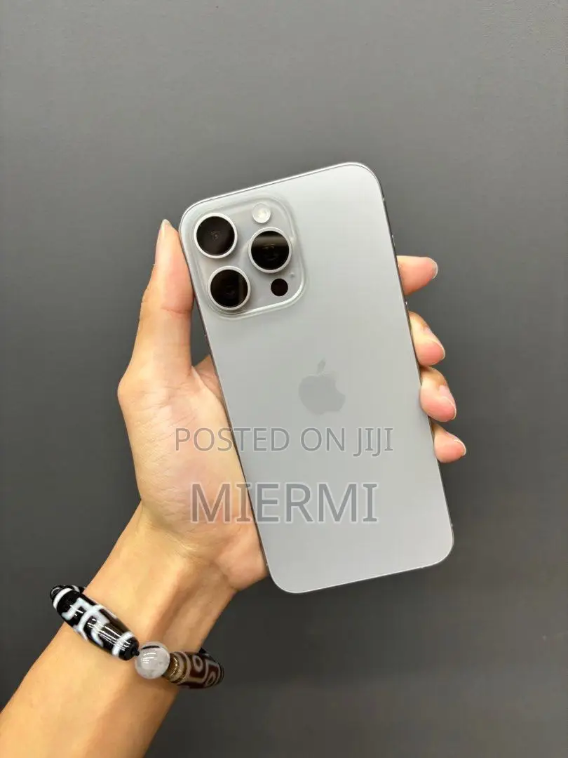 Apple iPhone 15 Pro Max 512 GB Gray