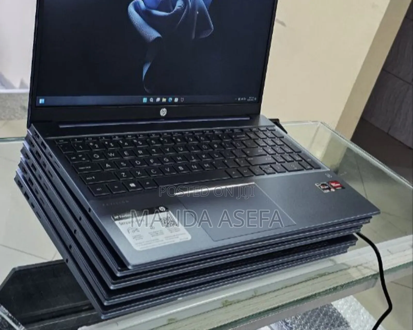 New Laptop HP Pavilion 15 8GB AMD Ryzen 5 SSD 512GB