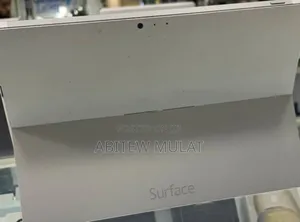 New Laptop Microsoft Surface Pro 5 8GB Intel Core I5 SSD 256GB